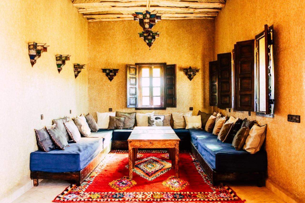 Riad Caravasar Мерзуга Экстерьер фото