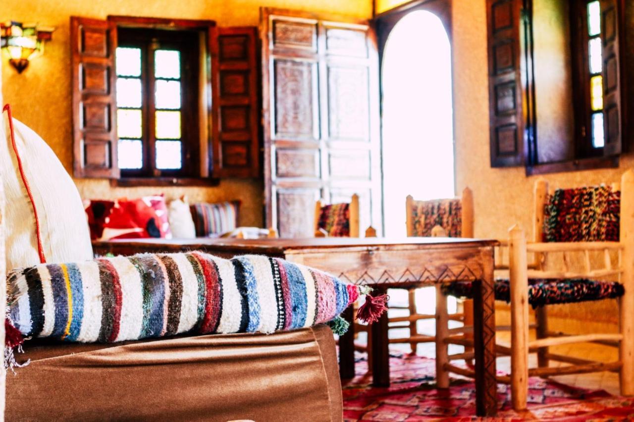 Riad Caravasar Мерзуга Экстерьер фото