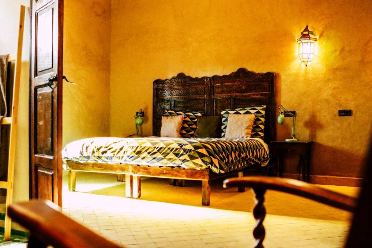 Riad Caravasar Мерзуга Экстерьер фото