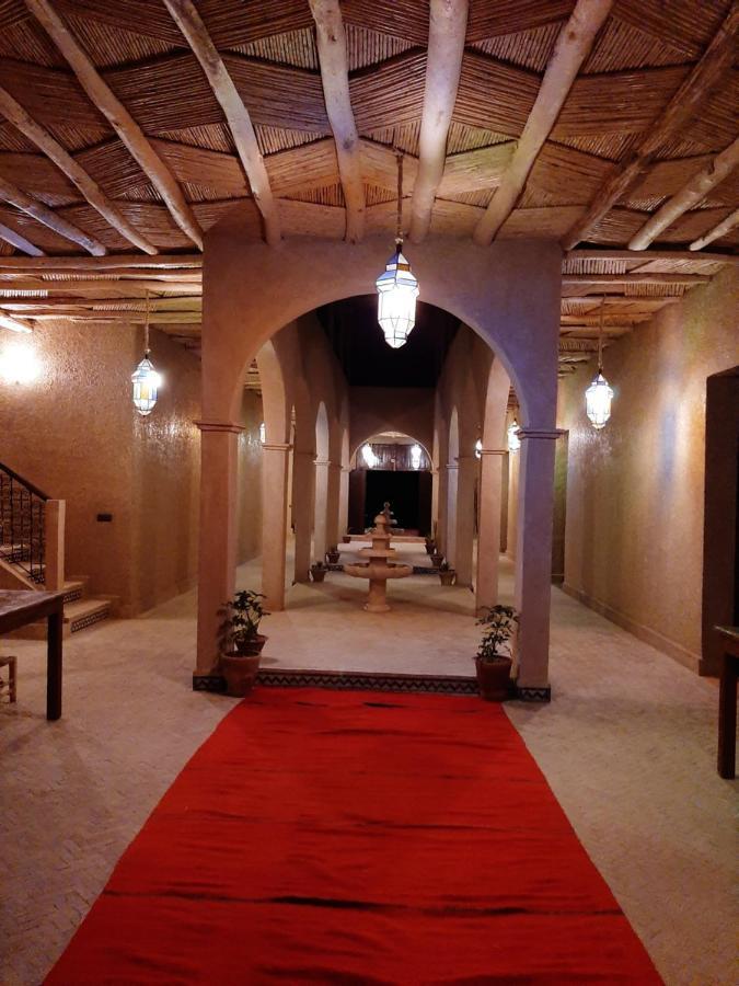 Riad Caravasar Мерзуга Экстерьер фото